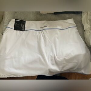 HEAD White Athletic Skirt with Subtle Blue Trim size L